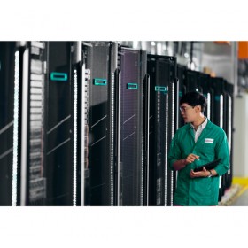 HPE PROLIANT DL380 GEN11 8SFF TO RETIMER P, CONTROLLER CABLE KIT HPE PROLIANT DL380 GEN11 8SFF TO RETIMER P, CONTROLLER CABLE KIT